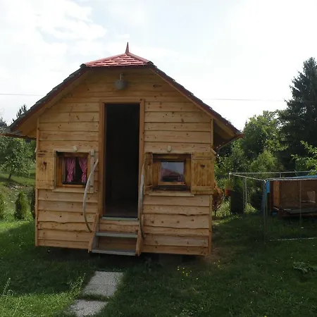 Farm Pr Lavric * Slivna