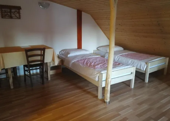 Farm Pr Lavric Alojamento de Turismo Rural Slivna