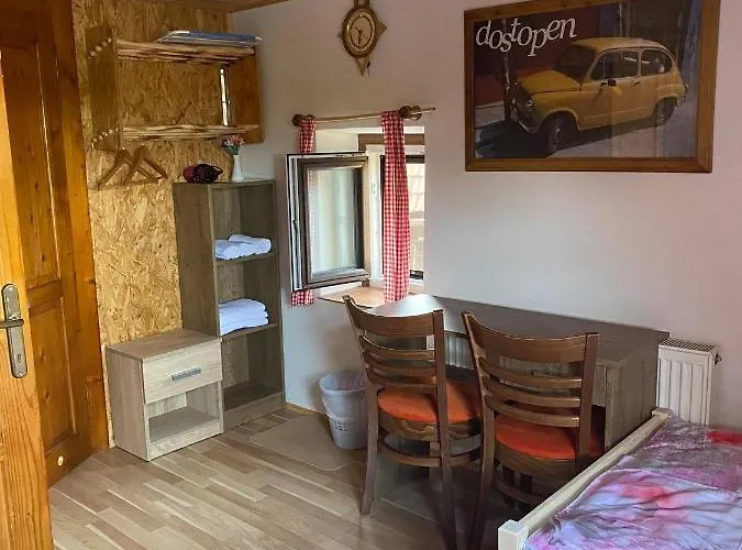 Farm Pr Lavric Alojamento de Turismo Rural Slivna